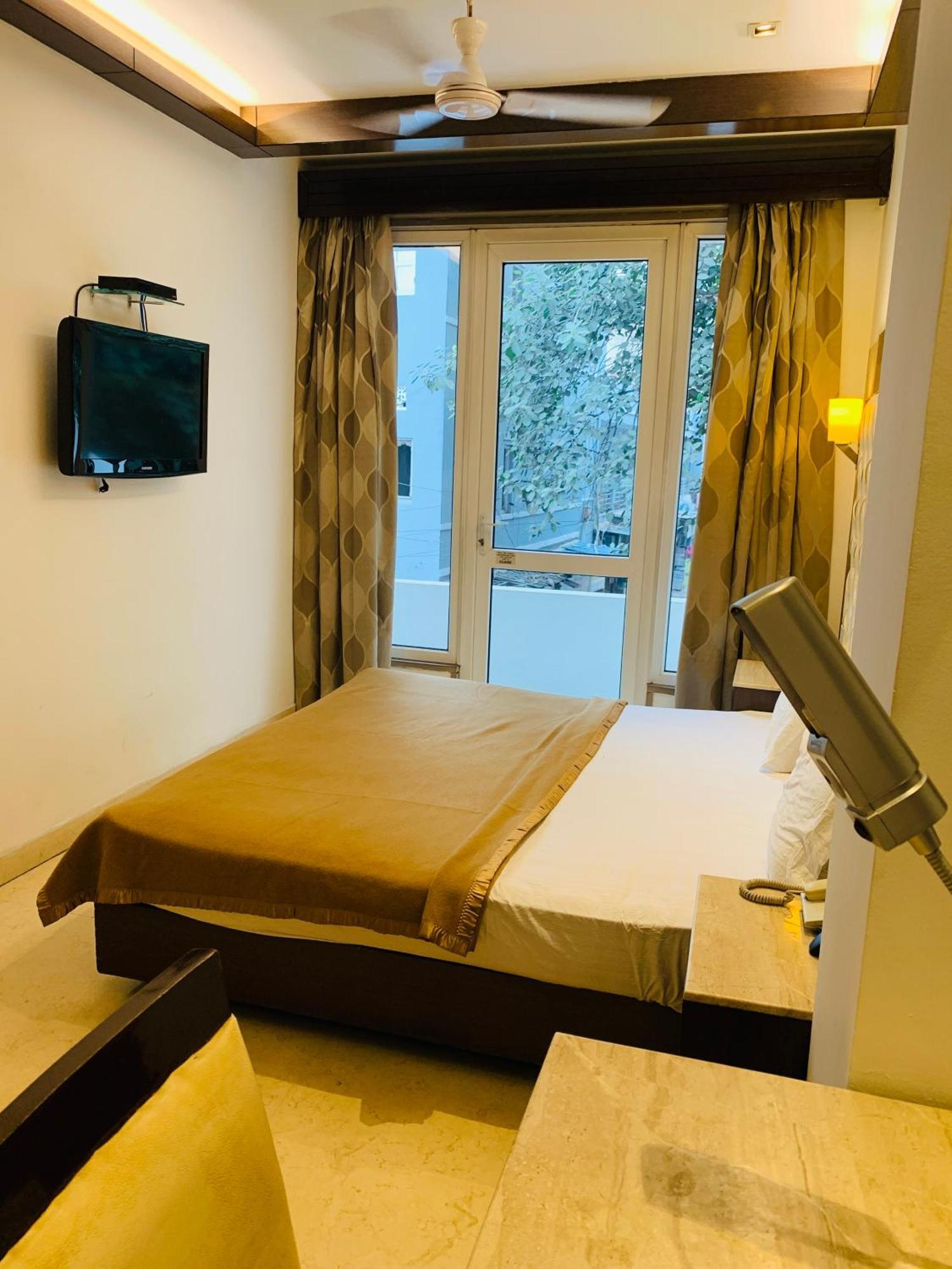 Metropolis Tourist Home Paharganj Neu-Delhi Exterior foto