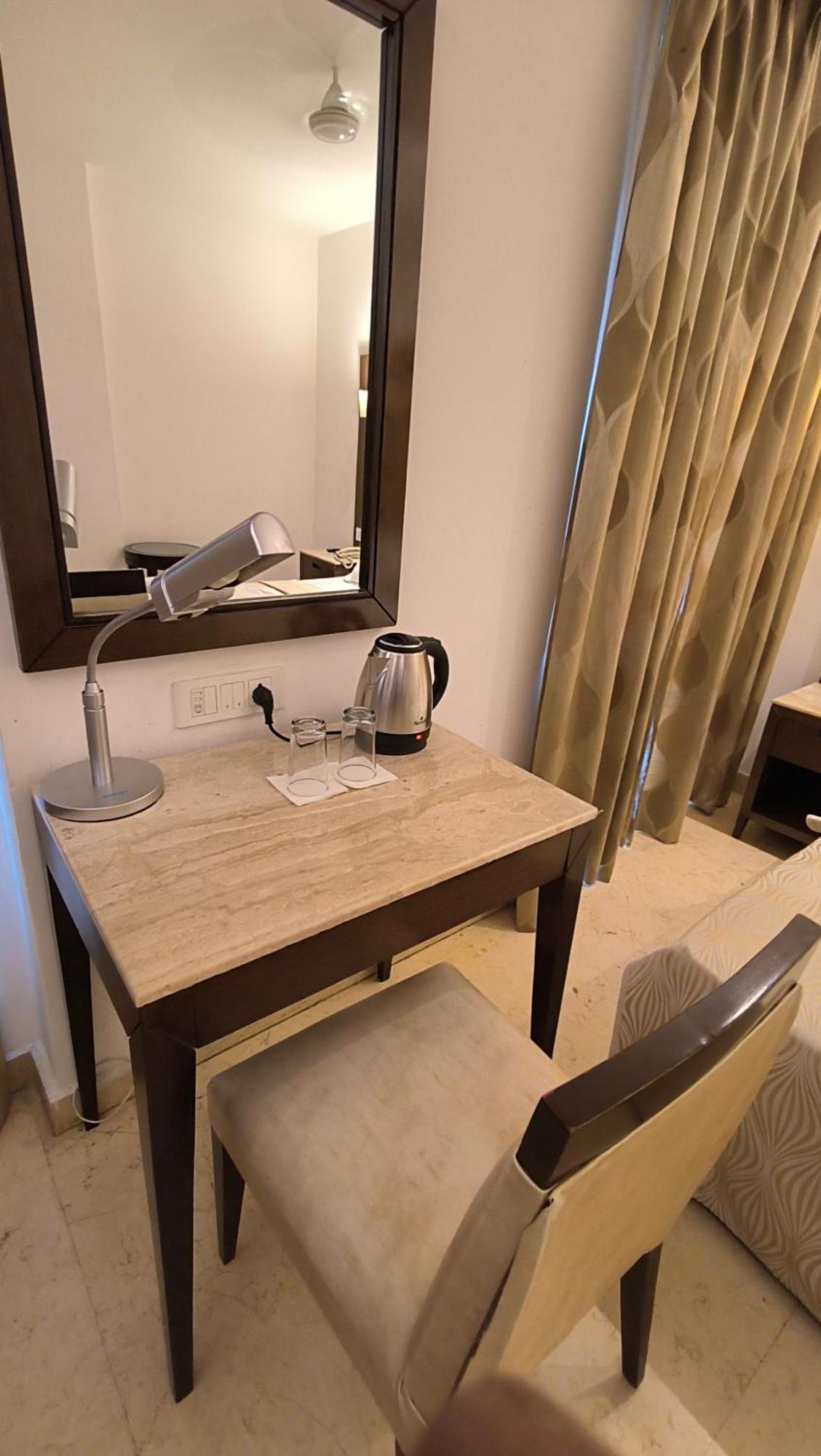 Metropolis Tourist Home Paharganj Neu-Delhi Exterior foto